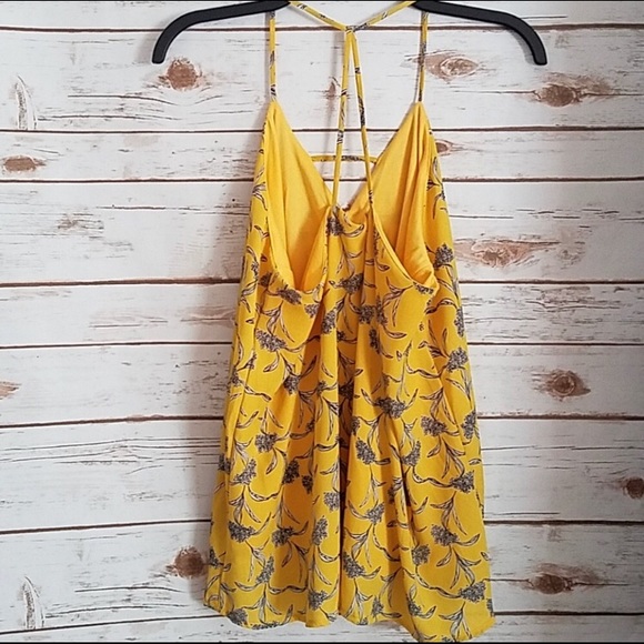 🆕 NWT Francesca’s Alya Size S Yellow Tank - Picture 2 of 8